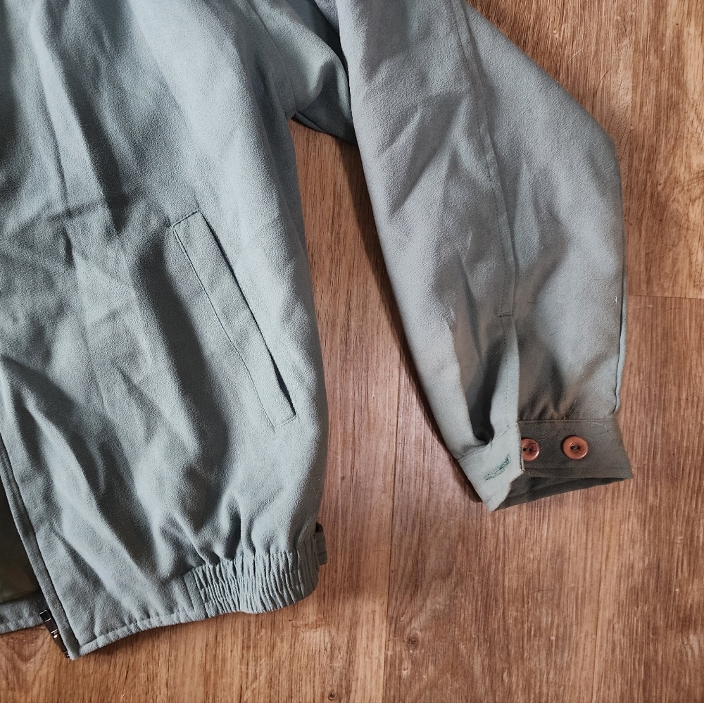 Light Green Spring Bomber Jacket - image 2